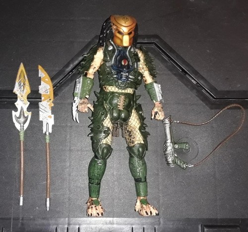 Neca predator series broken - predator,