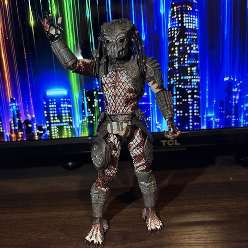 Neca predator city hunter - city,