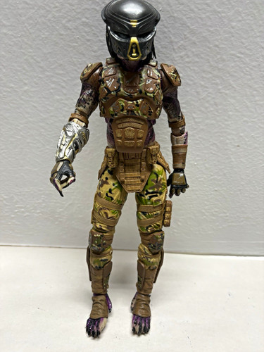 Neca the predator - the,